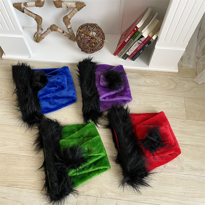 Pluszowa czapka Świętego Mikoł – Santa Hat Plush recenzja i cena