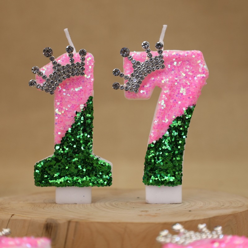 Świecąca, jasnozielona korona  – Holiday Candle Set recenzja i cena